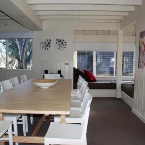 דינר פליין White Mountain Lodge מראה חיצוני תמונה